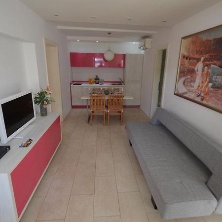 Apartments Karmen Maria Novigrad  Zewnętrze zdjęcie