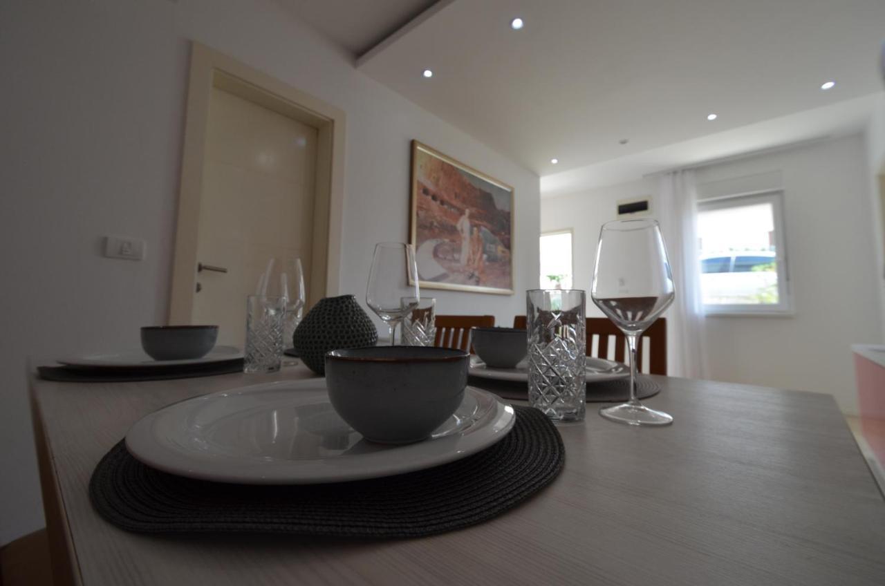 Apartments Karmen Maria Novigrad  Zewnętrze zdjęcie