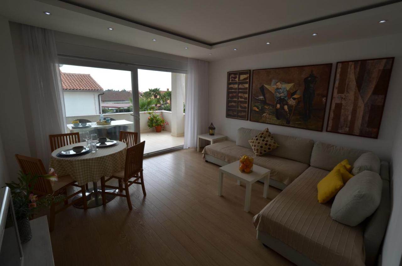 Apartments Karmen Maria Novigrad  Zewnętrze zdjęcie