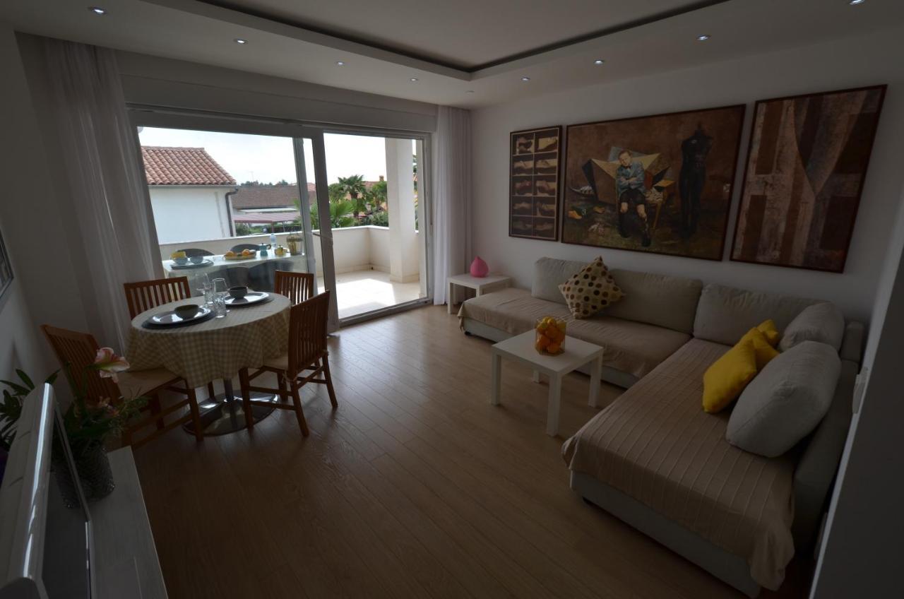 Apartments Karmen Maria Novigrad  Zewnętrze zdjęcie